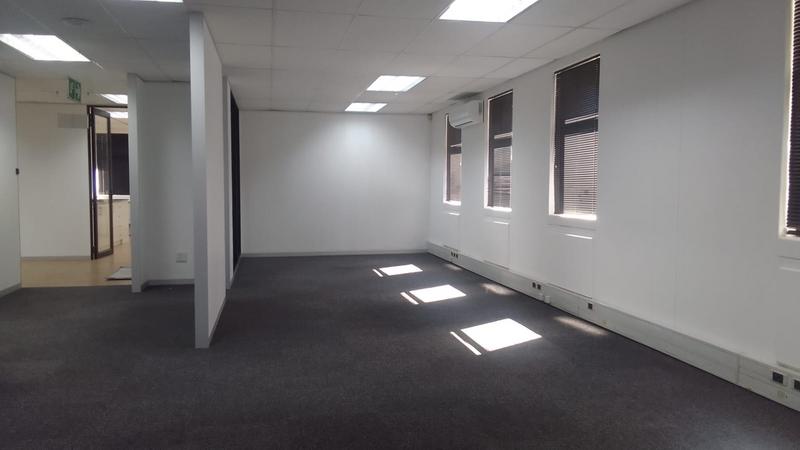 To Let commercial Property for Rent in Parow North Western Cape